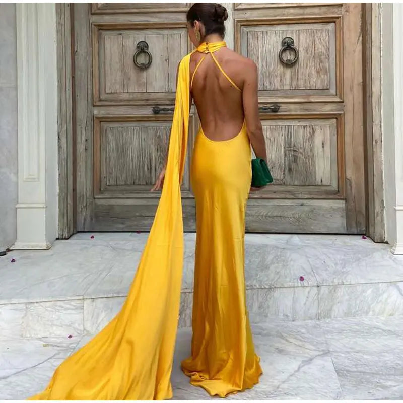 Elegant One-Shoulder Maxi Dress – Timeless Luxury