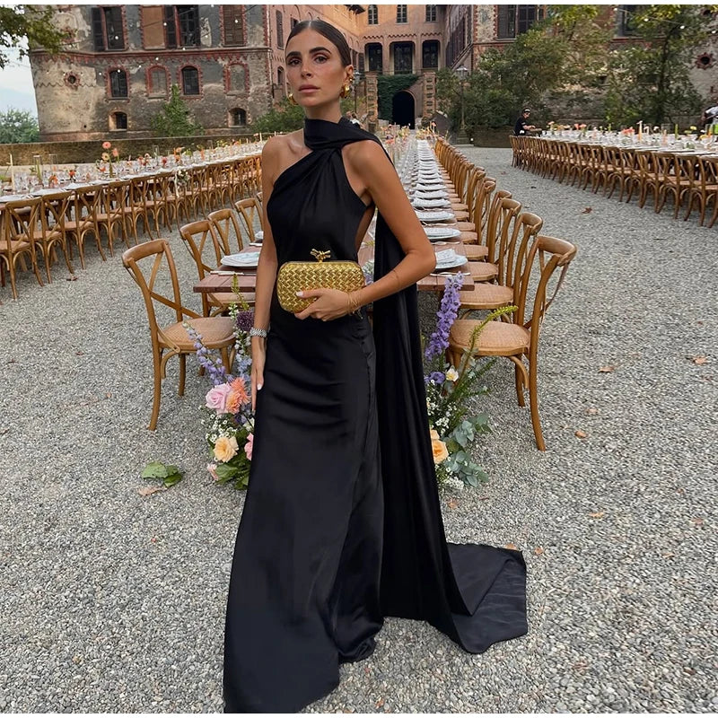 Elegant One-Shoulder Maxi Dress – Timeless Luxury