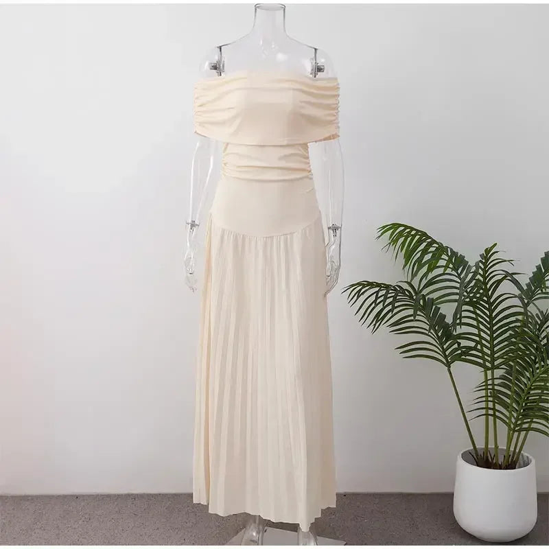 Elegant scoop neck pleated dress for women