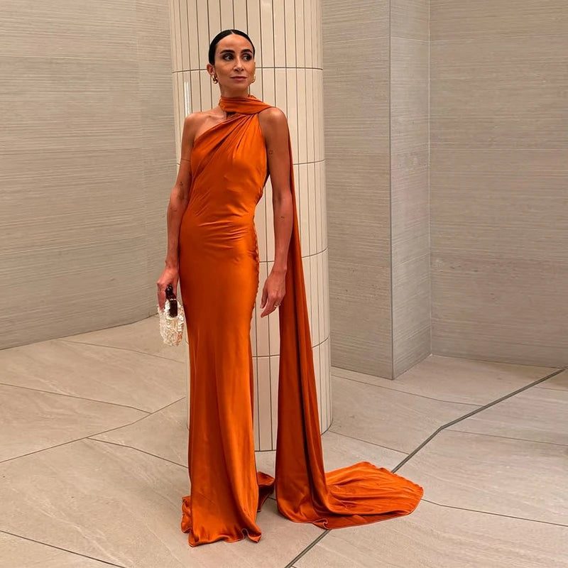 Elegant One-Shoulder Maxi Dress – Timeless Luxury