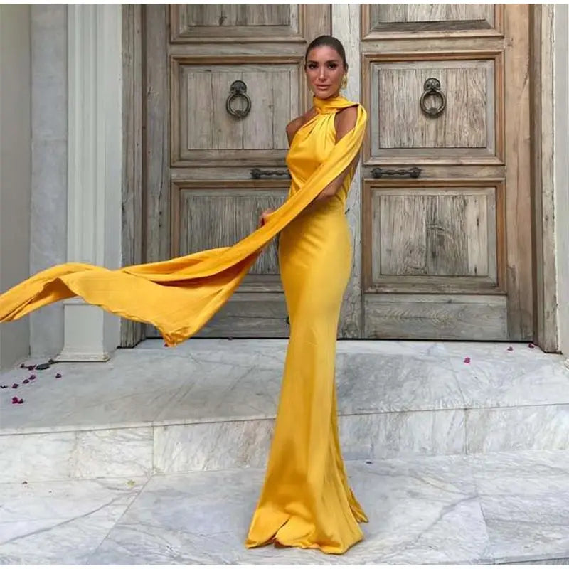 Elegant One-Shoulder Maxi Dress – Timeless Luxury