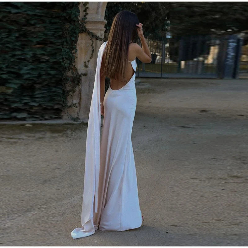 Elegant One-Shoulder Maxi Dress – Timeless Luxury