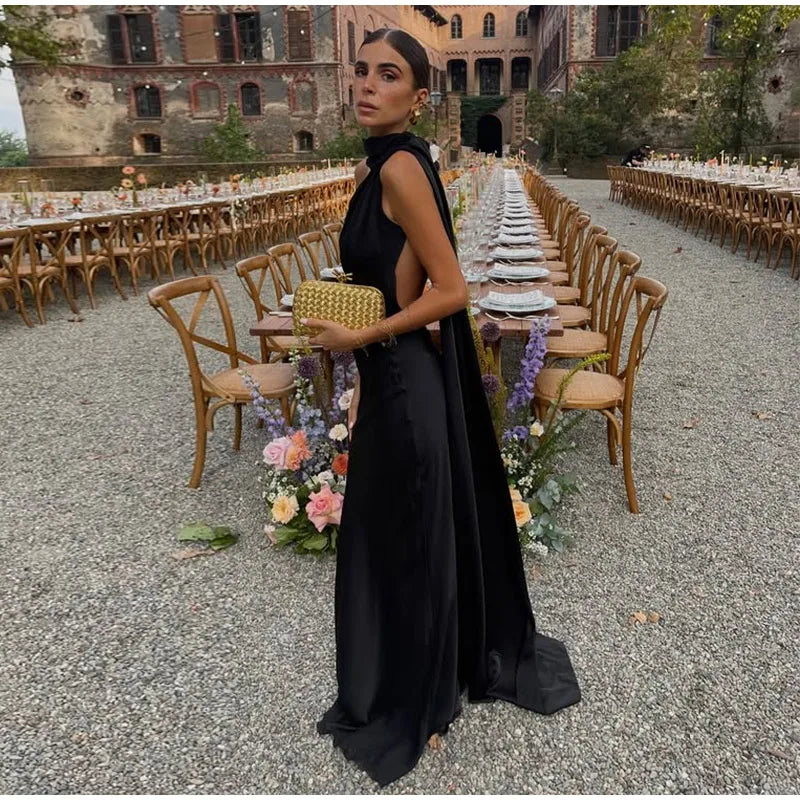 Elegant One-Shoulder Maxi Dress – Timeless Luxury