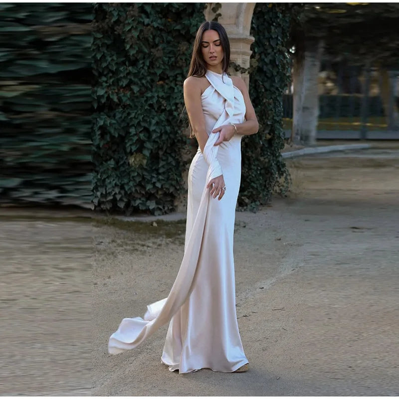 Elegant One-Shoulder Maxi Dress – Timeless Luxury