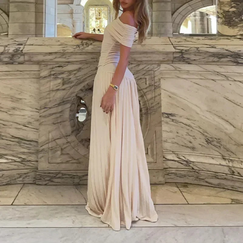 Elegant scoop neck pleated dress for women