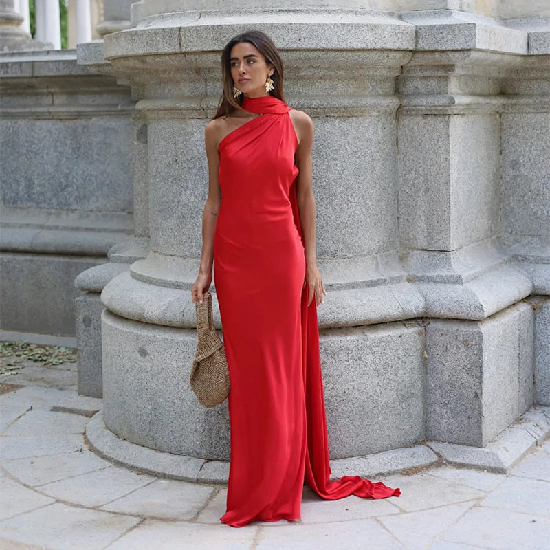 Elegant One-Shoulder Maxi Dress – Timeless Luxury