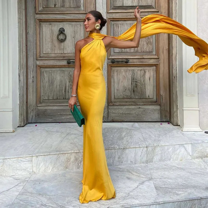 Elegant One-Shoulder Maxi Dress – Timeless Luxury