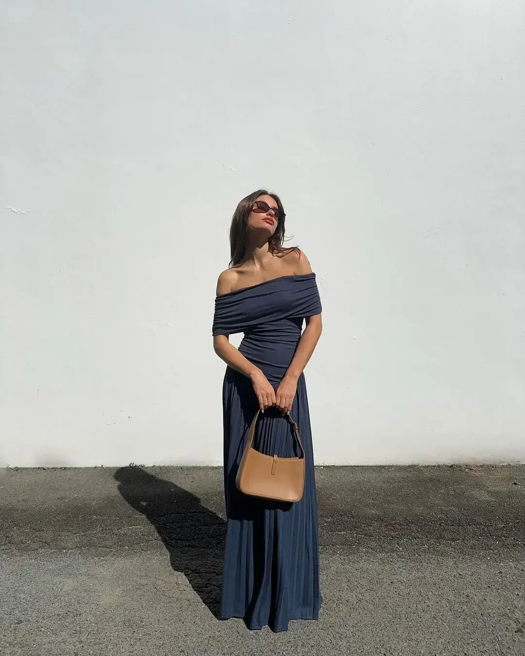 Elegant scoop neck pleated dress for women