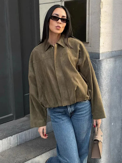 Timeless Edge: Vintage Motorcycle Transition Jacket