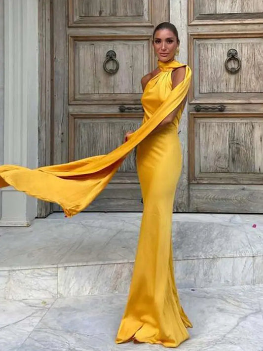 Elegant One-Shoulder Maxi Dress – Timeless Luxury