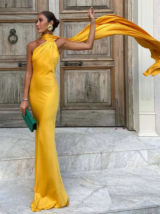 Elegant One-Shoulder Maxi Dress – Timeless Luxury