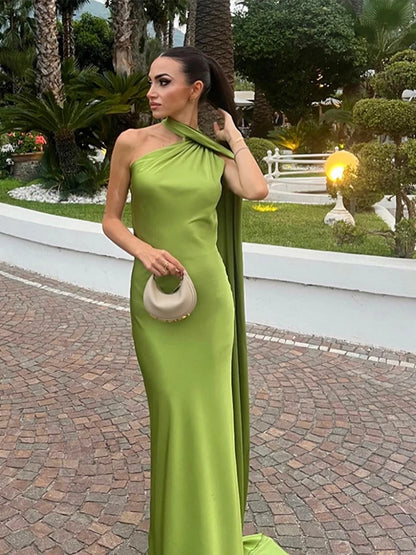 Elegant One-Shoulder Maxi Dress – Timeless Luxury